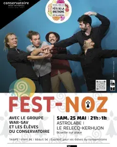 Affiche du Fest-Noz montrant une photo des cinq musiciens du groupe War-Sav