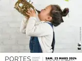 Affiche montrant une petite fille de profil jouant de la trompette.